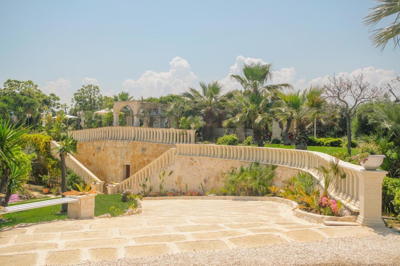 B&B Tenuta Martinelli Monopoli Exteriör bild